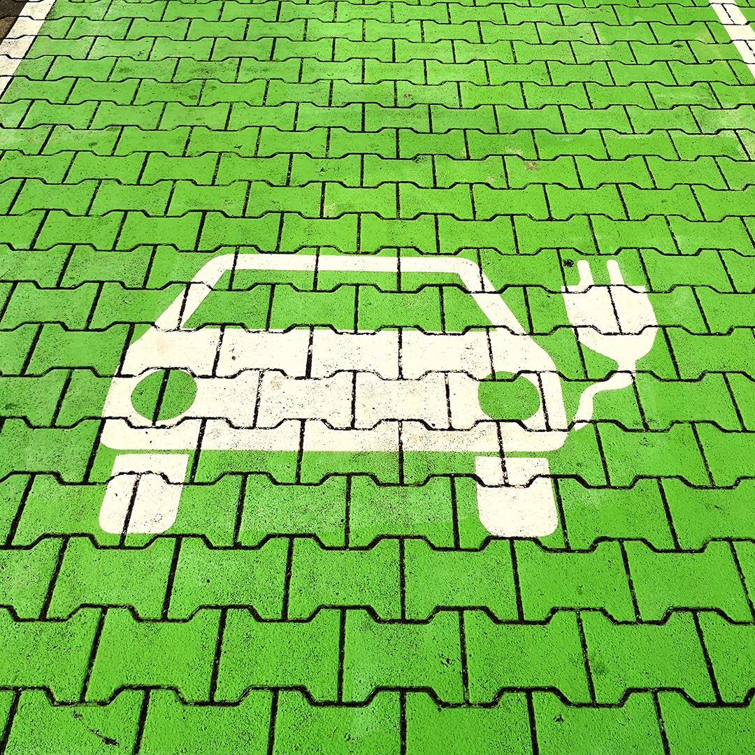 Parkplatz E-Auto - Stadtwerke Neumarkt